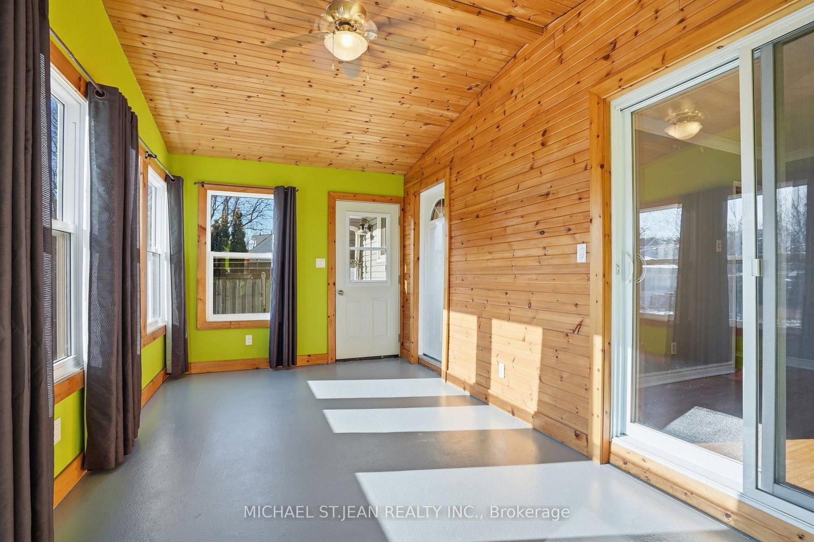 Detached House for sale at 176 Adair Avenue, Hamilton, Ontario, L8H 6A9 - McQuesten - MLS: X12843736