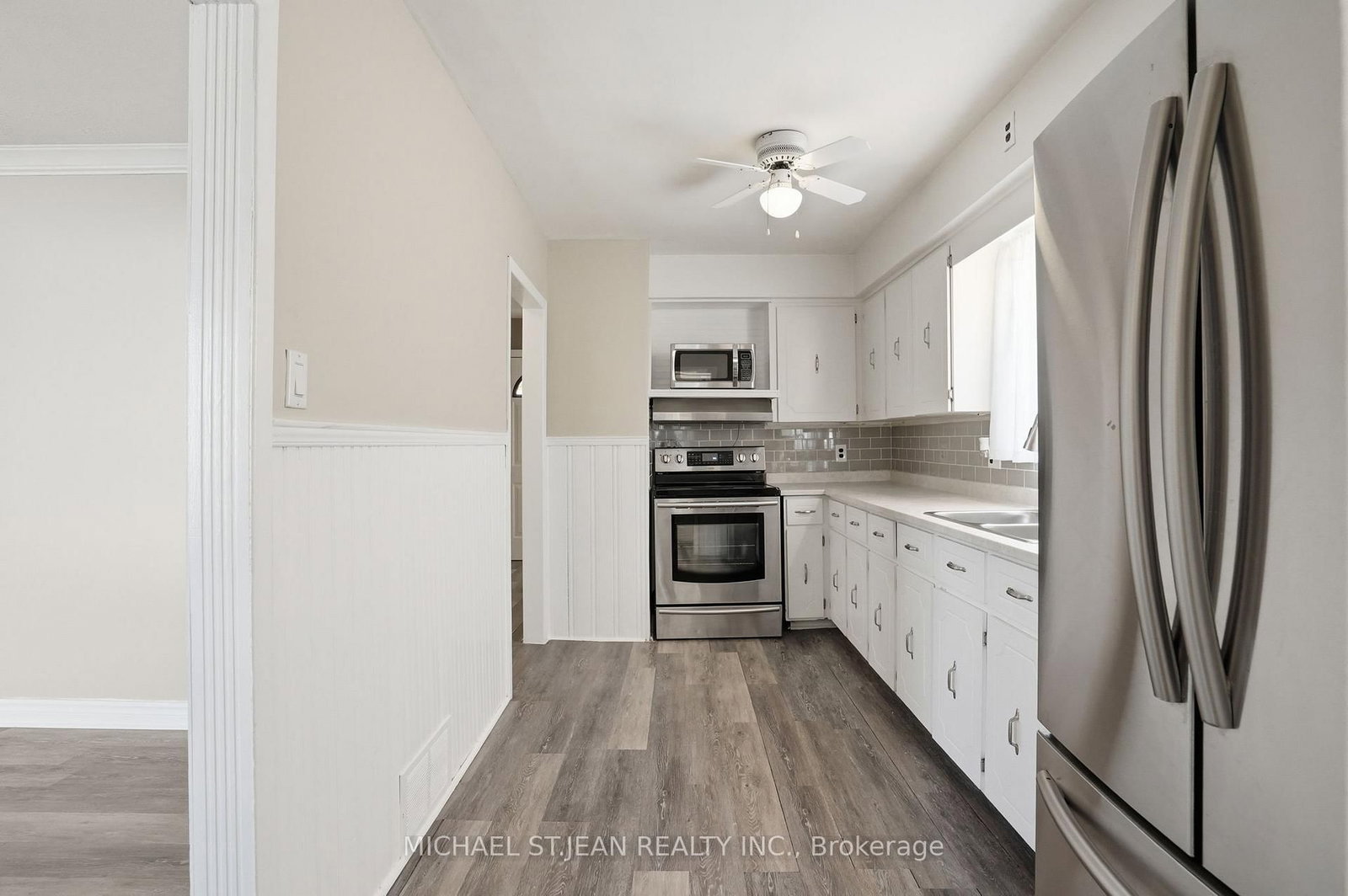 Detached House for sale at 176 Adair Avenue, Hamilton, Ontario, L8H 6A9 - McQuesten - MLS: X12843736