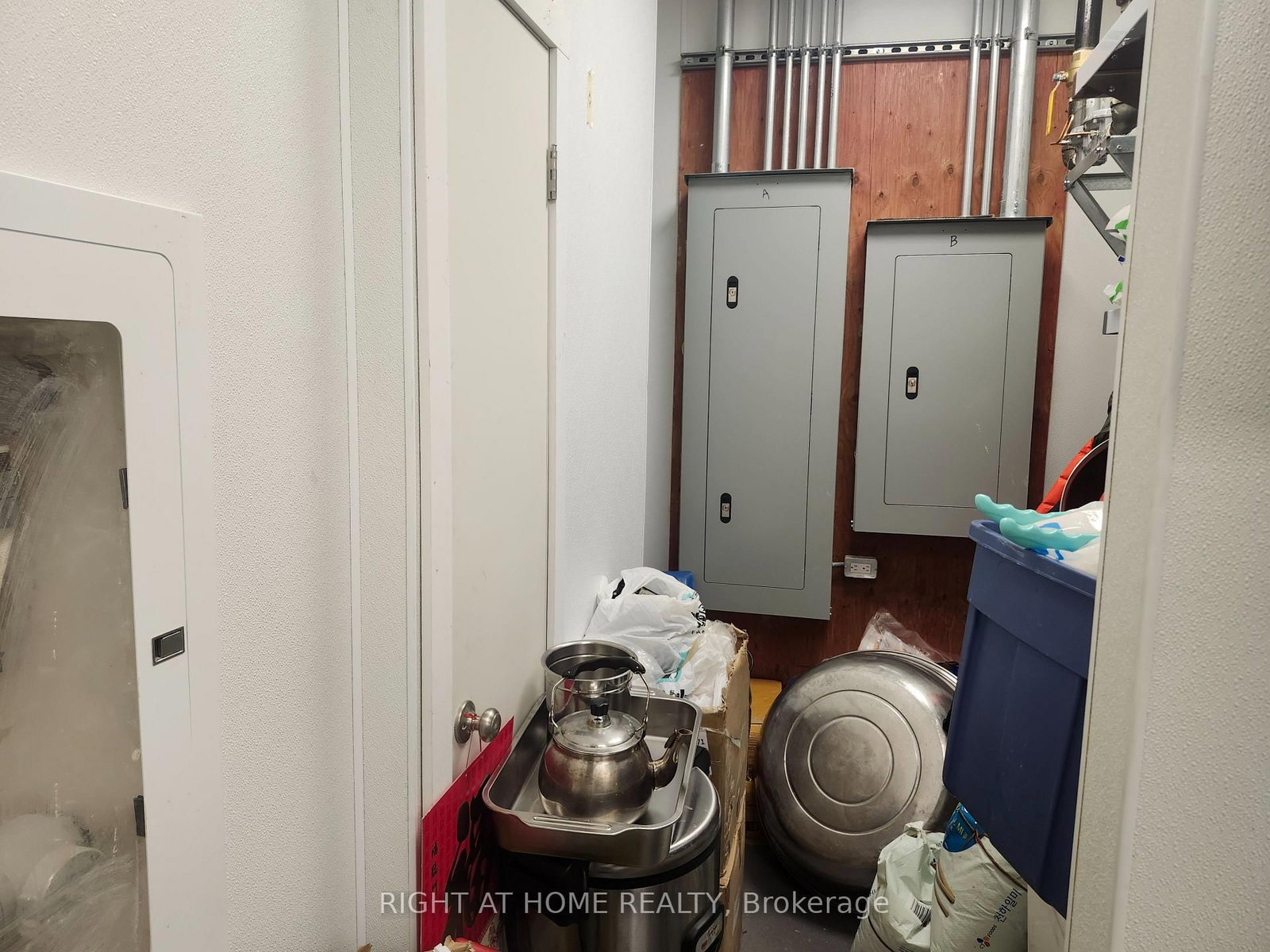 108 Garment Street, Unit 101 - Photo 29