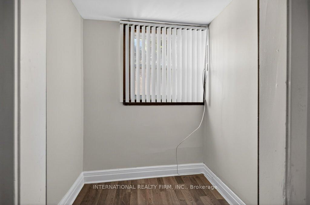 Semi-Detached House for lease at 2-109 Balsam Avenue, Hamilton, Ontario, L8M 3B2 - Stipley - MLS: X12843882