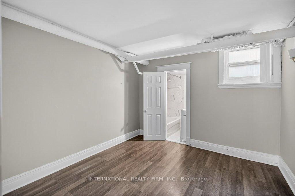 Semi-Detached House for lease at 2-109 Balsam Avenue, Hamilton, Ontario, L8M 3B2 - Stipley - MLS: X12843882