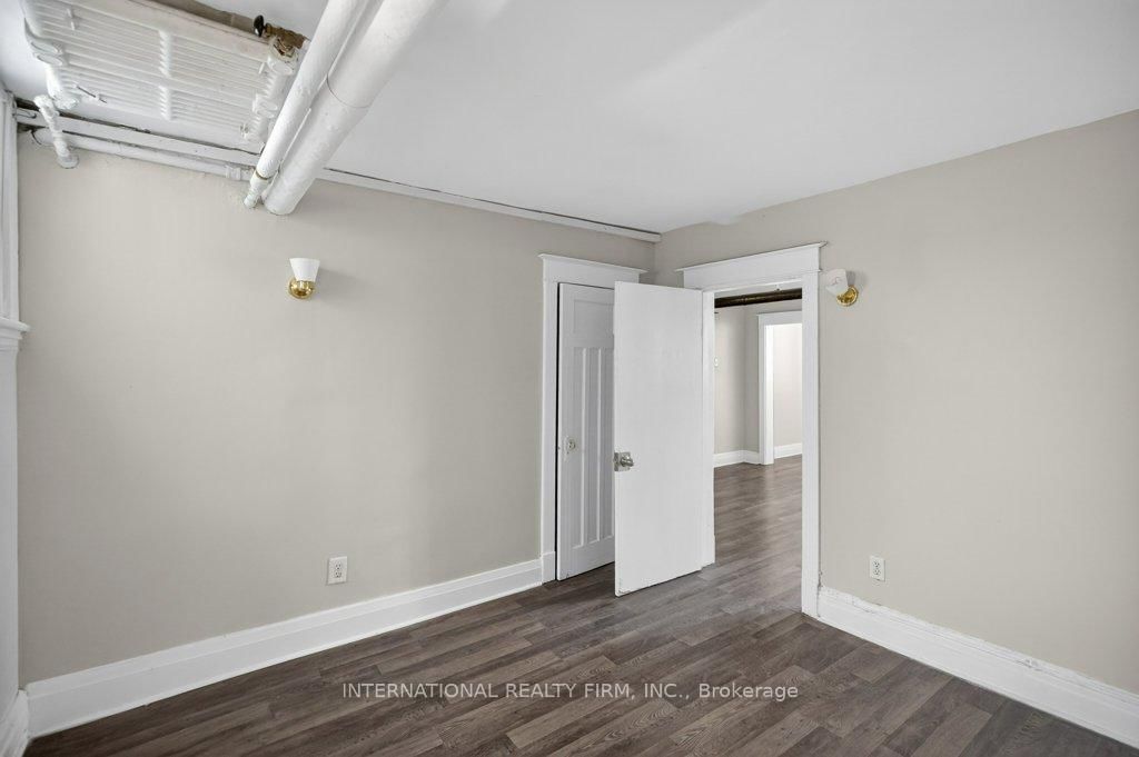 Semi-Detached House for lease at 2-109 Balsam Avenue, Hamilton, Ontario, L8M 3B2 - Stipley - MLS: X12843882