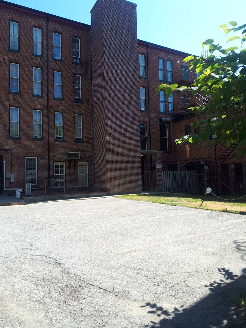 97 Walton St, Port Hope, L1A 1N4 | Image 2