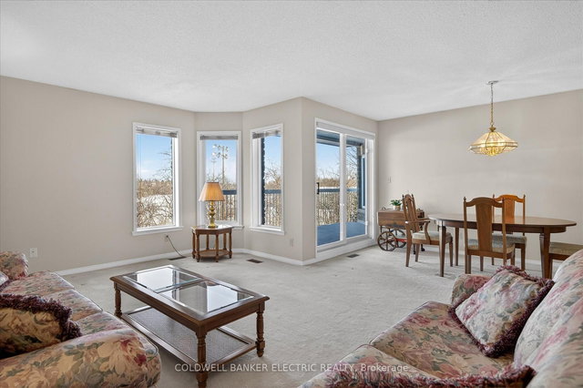 205C - 1099 Clonsilla Avenue