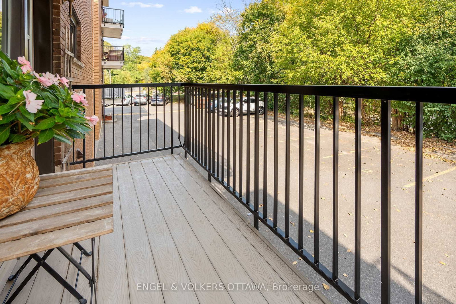 270 Beechwood Avenue, Unit 11 - Photo 16