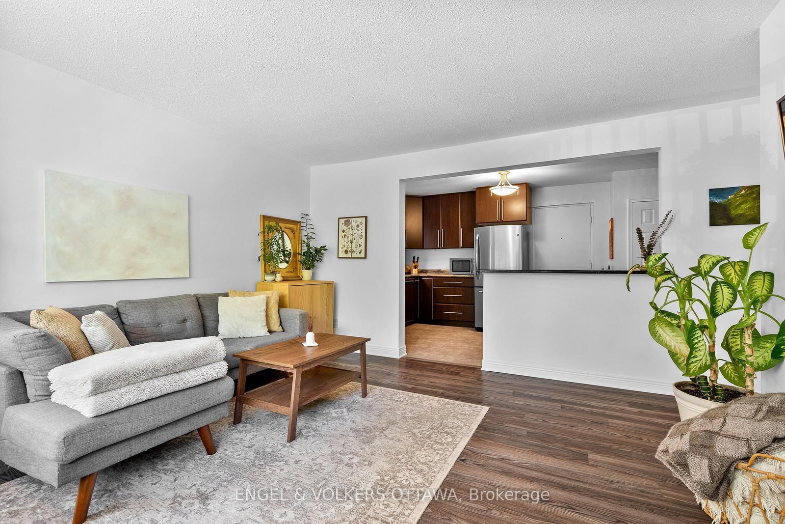270 Beechwood Avenue, Unit 11 - Photo 4