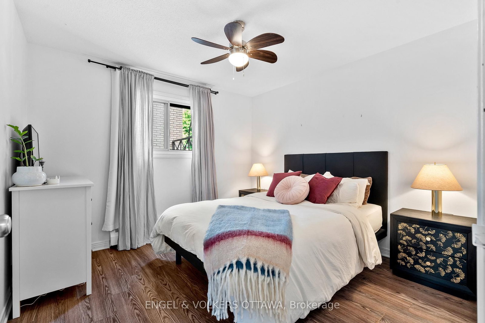 270 Beechwood Avenue, Unit 11 - Photo 9