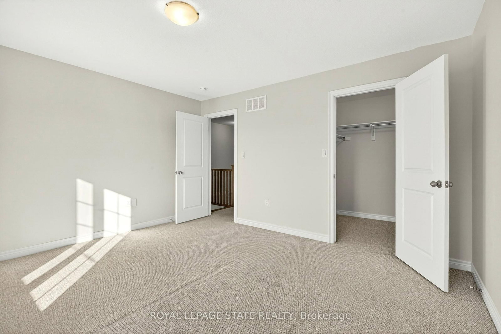 Townhouse for lease at 34-90 Raymond Road, Hamilton, Ontario, L9K 0G6 - Meadowlands - MLS: X12844324