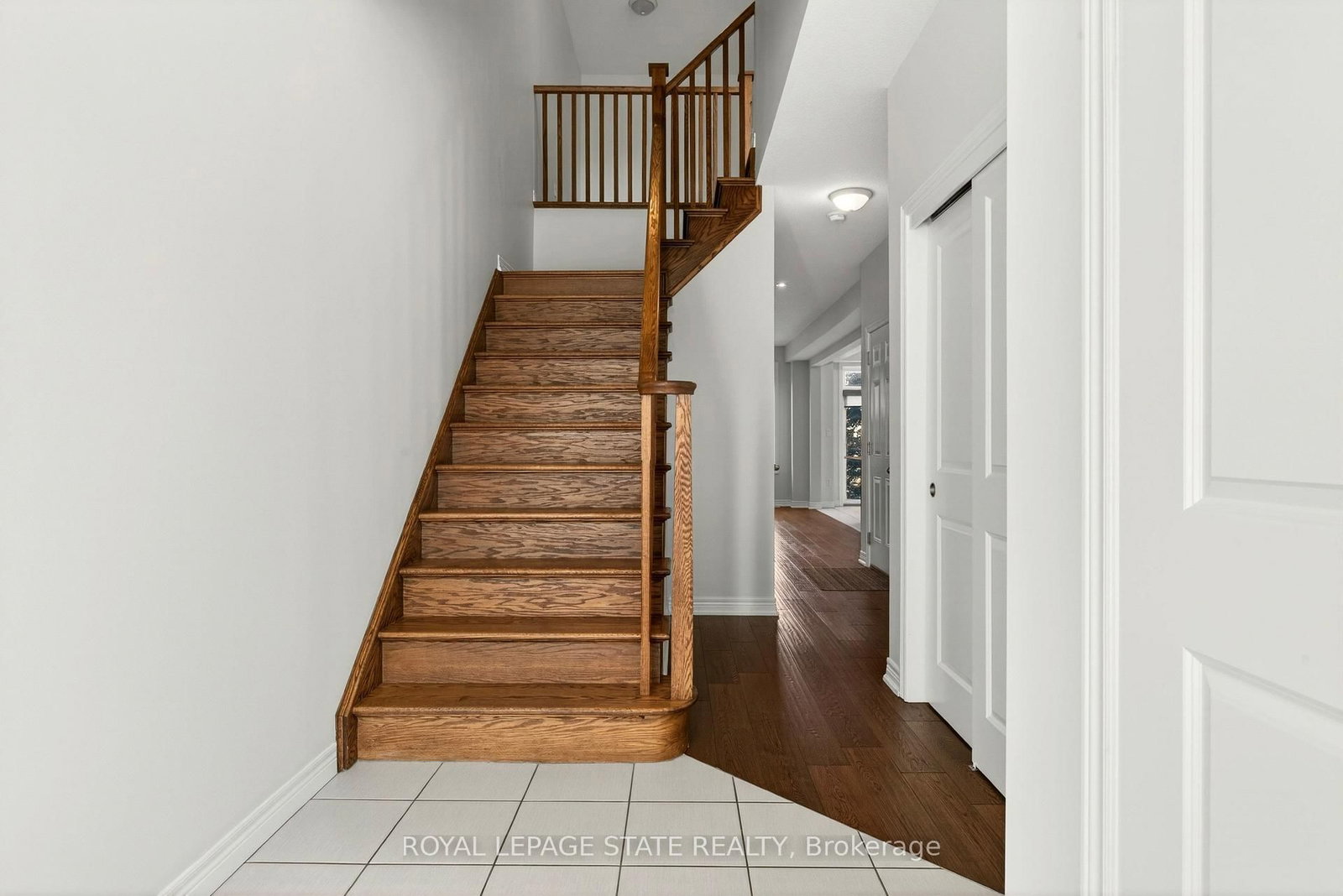 Townhouse for lease at 34-90 Raymond Road, Hamilton, Ontario, L9K 0G6 - Meadowlands - MLS: X12844324