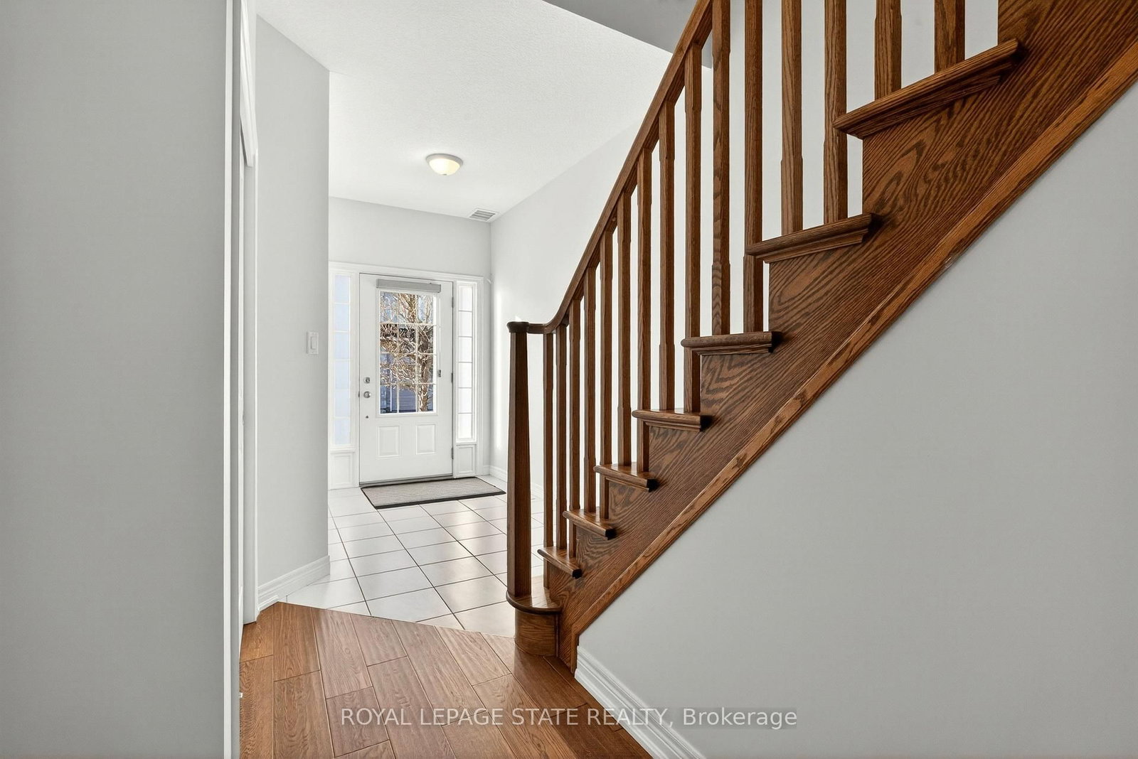 Townhouse for lease at 34-90 Raymond Road, Hamilton, Ontario, L9K 0G6 - Meadowlands - MLS: X12844324