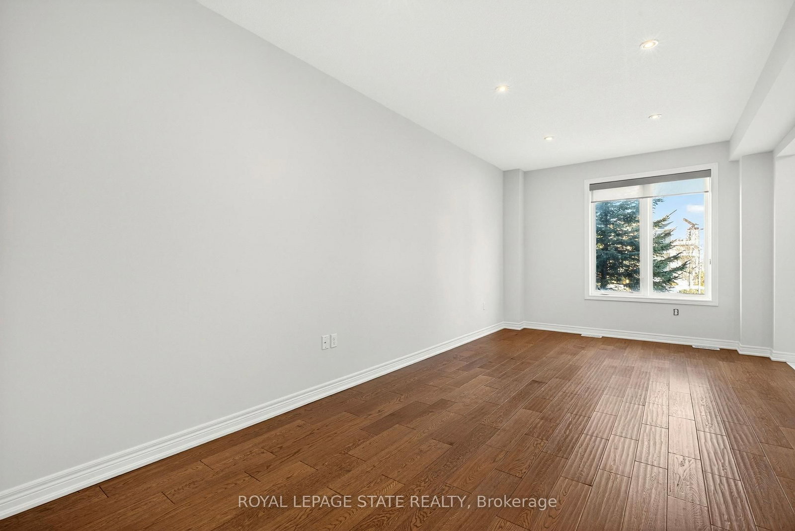 Townhouse for lease at 34-90 Raymond Road, Hamilton, Ontario, L9K 0G6 - Meadowlands - MLS: X12844324