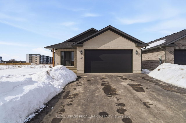 87 Hastings Park Drive