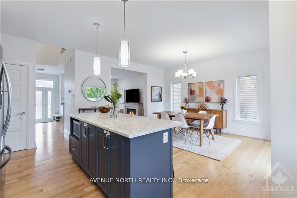 Detached House for sale at 580 STRASBOURG Street, Russell, Ontario, K0A 1W0 - Embrun - MLS: X12844468