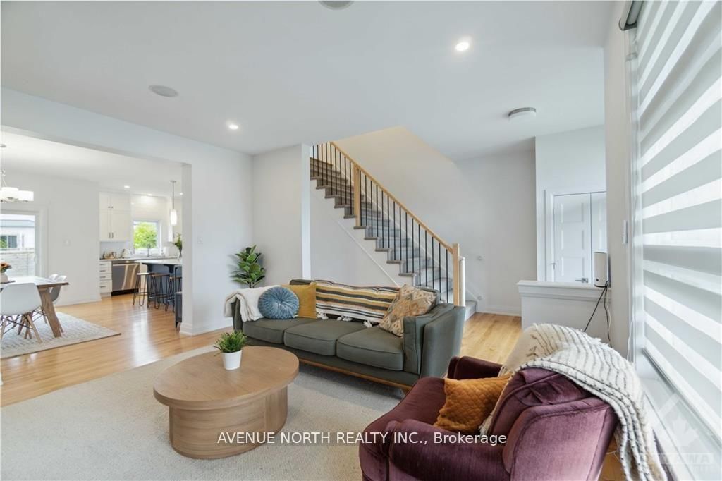 Detached House for sale at 580 STRASBOURG Street, Russell, Ontario, K0A 1W0 - Embrun - MLS: X12844468