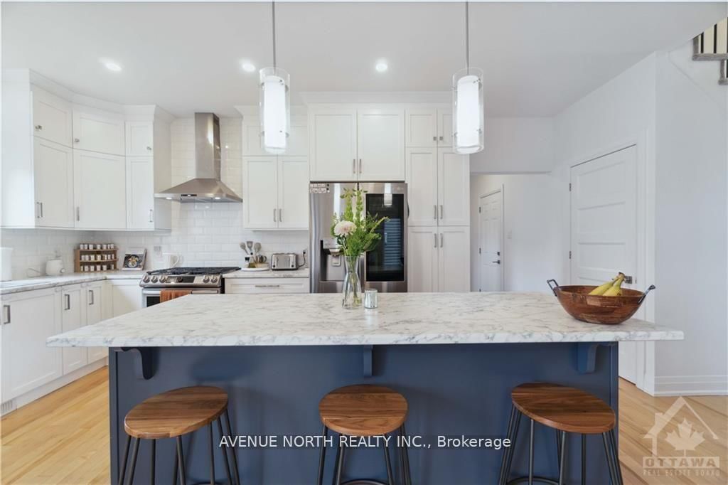 Detached House for sale at 580 STRASBOURG Street, Russell, Ontario, K0A 1W0 - Embrun - MLS: X12844468