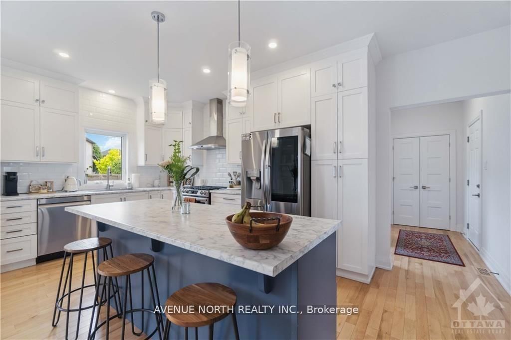 Detached House for sale at 580 STRASBOURG Street, Russell, Ontario, K0A 1W0 - Embrun - MLS: X12844468