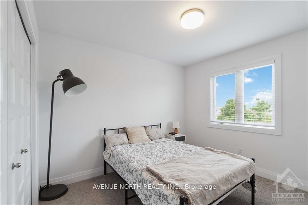 Detached House for sale at 580 STRASBOURG Street, Russell, Ontario, K0A 1W0 - Embrun - MLS: X12844468