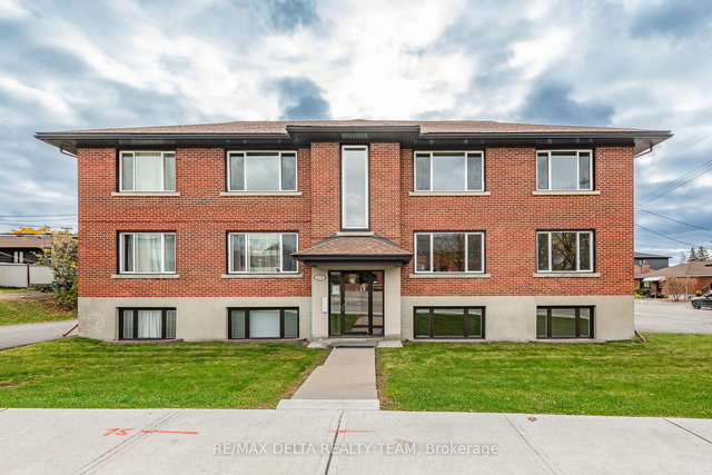 4 - 416 Dovercourt Avenue