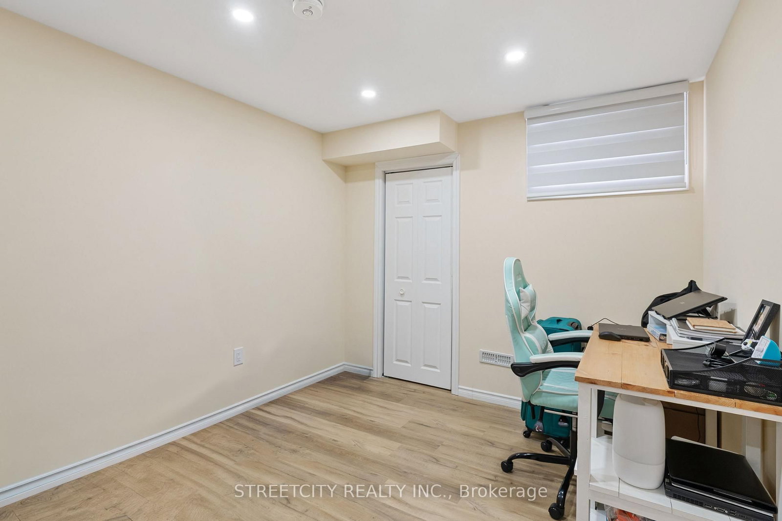 Detached House for sale at 1619 Jubilee Drive, London North, Ontario, N6G 5K4 - North E - MLS: X12845046