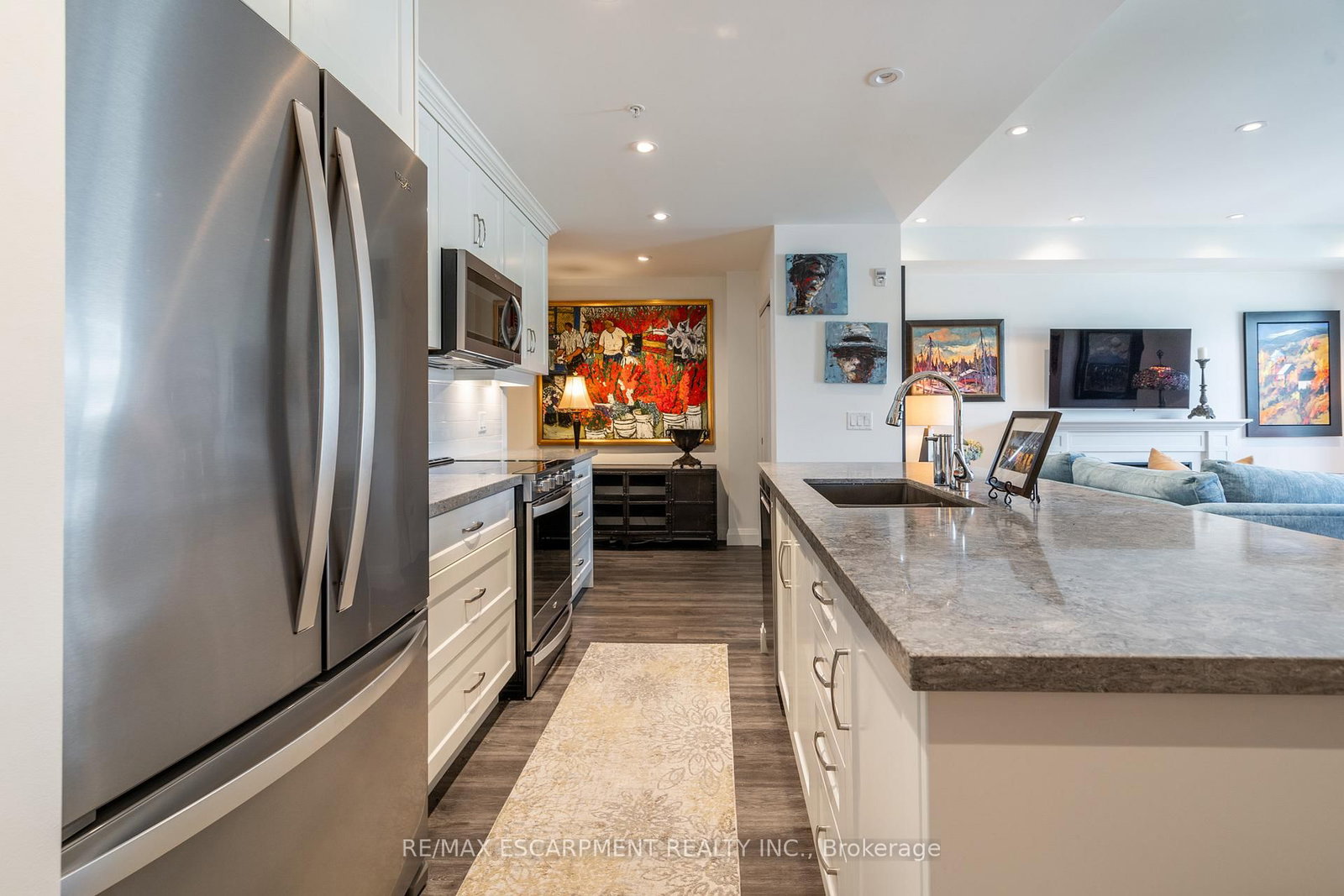 Condo for sale at 213-30 Hamilton Street, Hamilton, Ontario, L8B 1V8 - Waterdown - MLS: X12845194