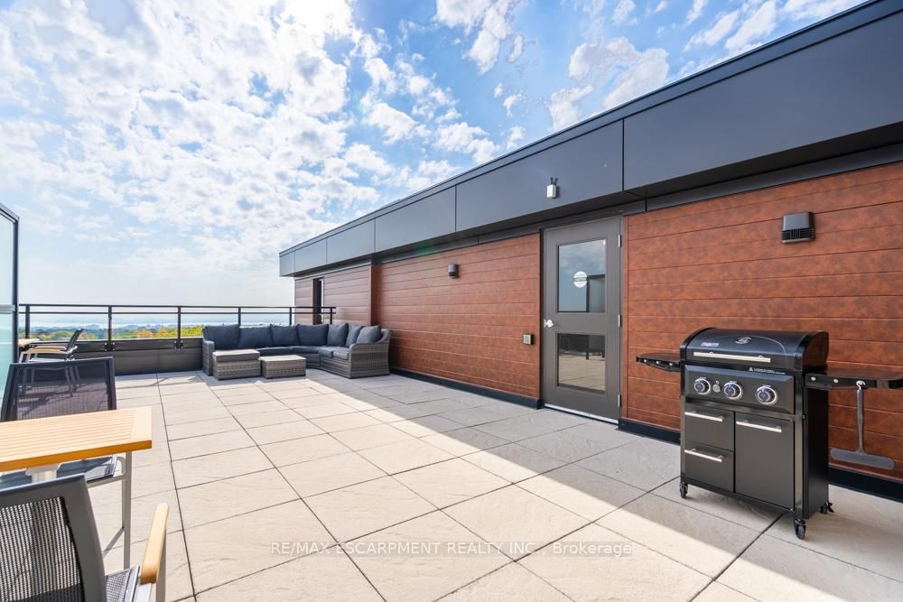 Condo for sale at 213-30 Hamilton Street, Hamilton, Ontario, L8B 1V8 - Waterdown - MLS: X12845194