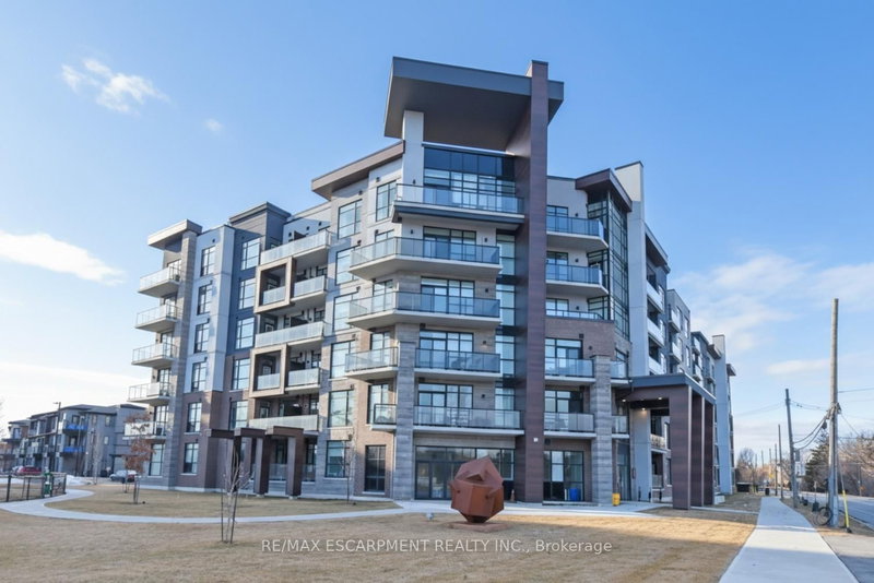 209 - 600 North Service Rd, Hamilton, L8E 5A7 | Image 2