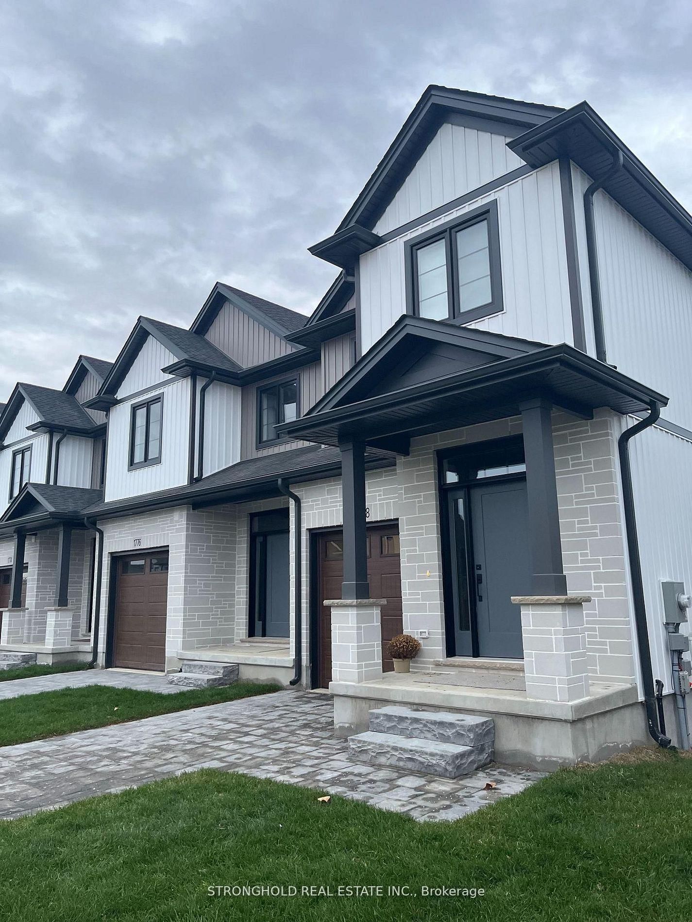 1768 Finley Crescent - Photo 5