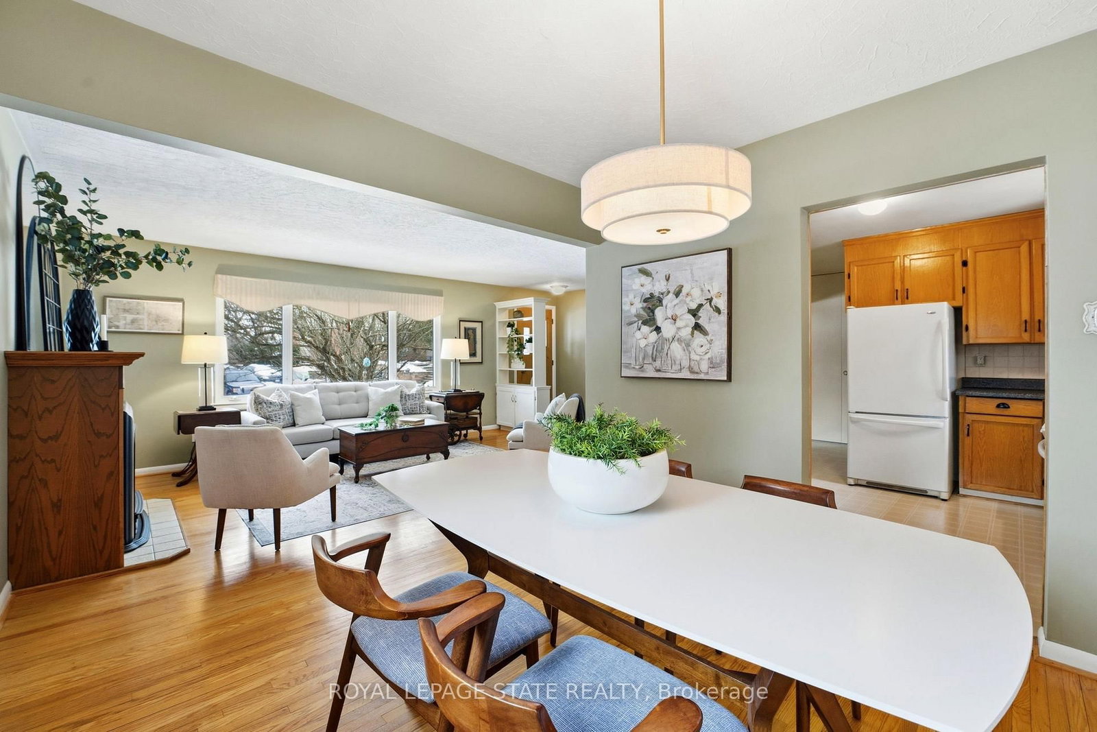 Detached House for sale at 347 Clarendon Drive, Hamilton, Ontario, L9G 2Y9 - Ancaster - MLS: X12845468