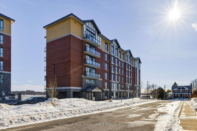 218 - 129B South St, Gananoque, K7G 0B1 | Image 2