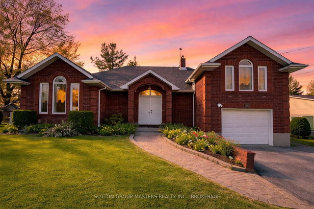 4907 Alex McLean Lane N