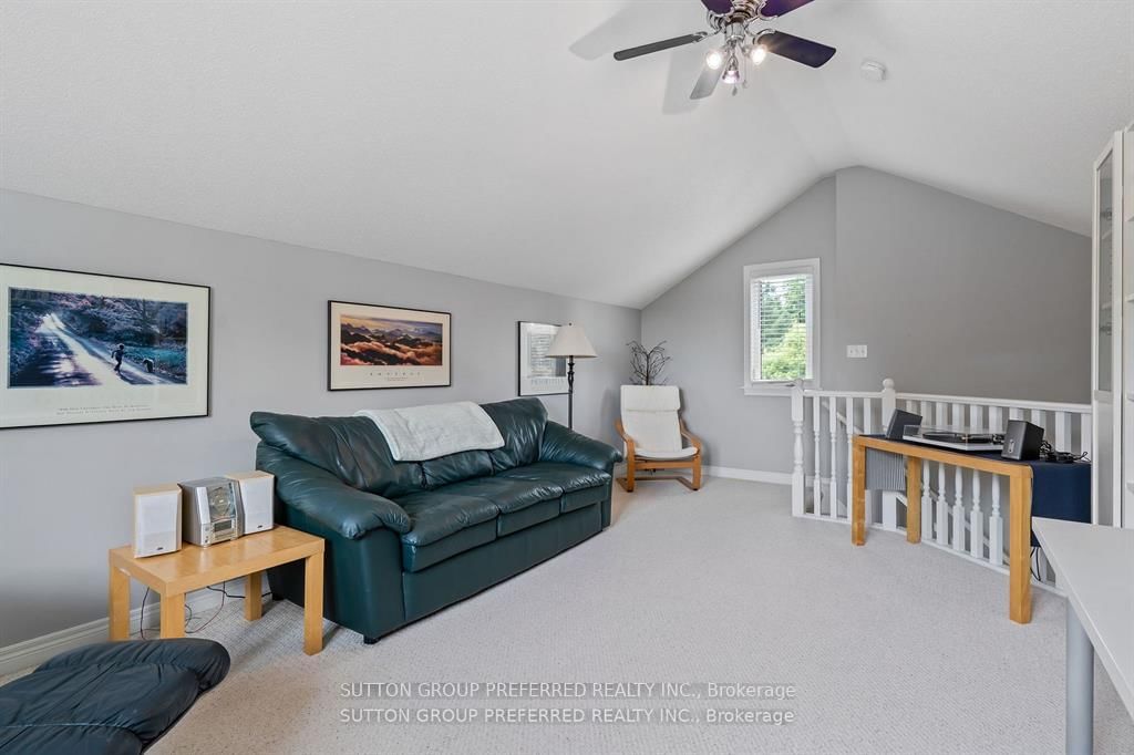 Detached House for sale at 623 Thornwood Court, London North, Ontario, N6H 5J5 - North P - MLS: X12845704