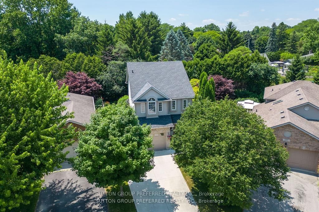 Detached House for sale at 623 Thornwood Court, London North, Ontario, N6H 5J5 - North P - MLS: X12845704