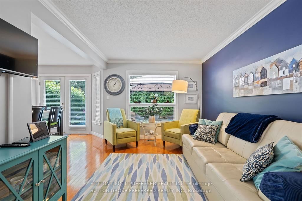 Detached House for sale at 623 Thornwood Court, London North, Ontario, N6H 5J5 - North P - MLS: X12845704