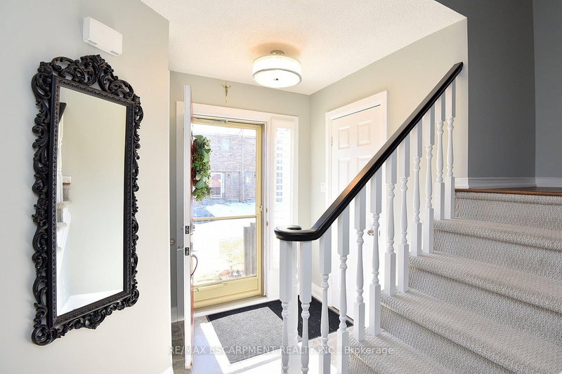 36 - 2774 King St E, Hamilton, L8G 1J4 | Image 3