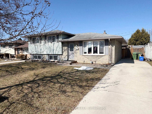 66 Aldborough Avenue