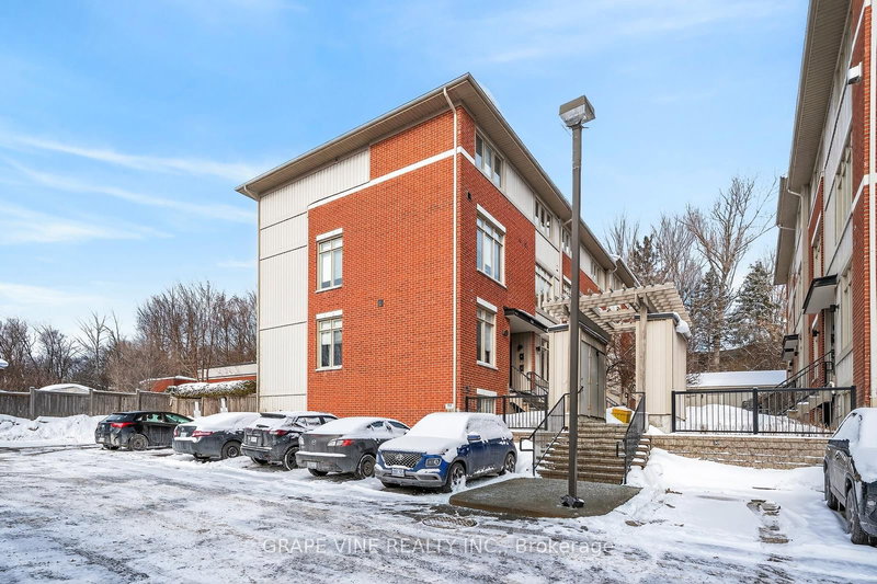 4 - 795 Montreal Rd, Ottawa, K1K 0S9 | Image 2