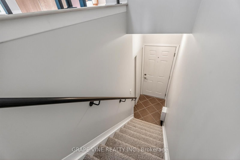 4 - 795 Montreal Rd, Ottawa, K1K 0S9 | Image 3