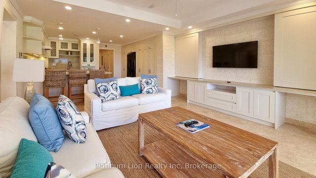 5213 - 2 The Crane Resort