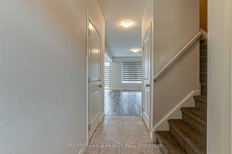 222 Links Cres, Woodstock, N4T 0M1 | Image 3