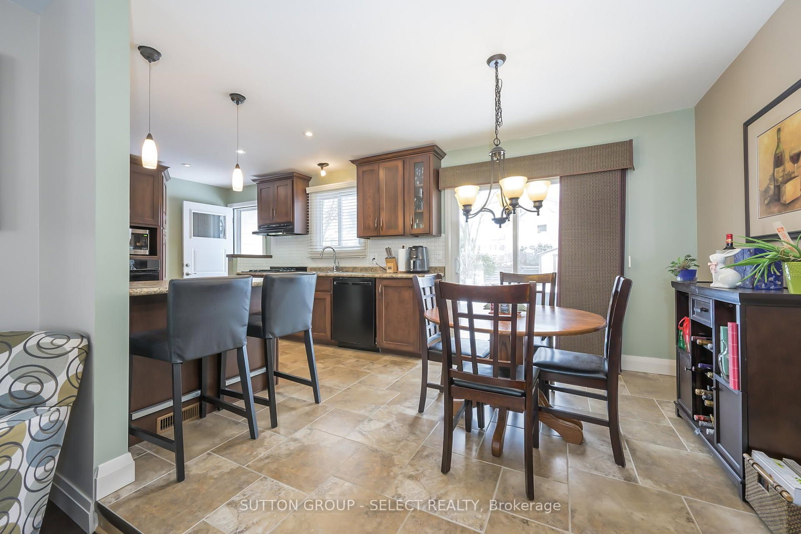 Detached House for sale at 99 Inverary Crescent, London North, Ontario, N6G 3L7 - North I - MLS: X12846004