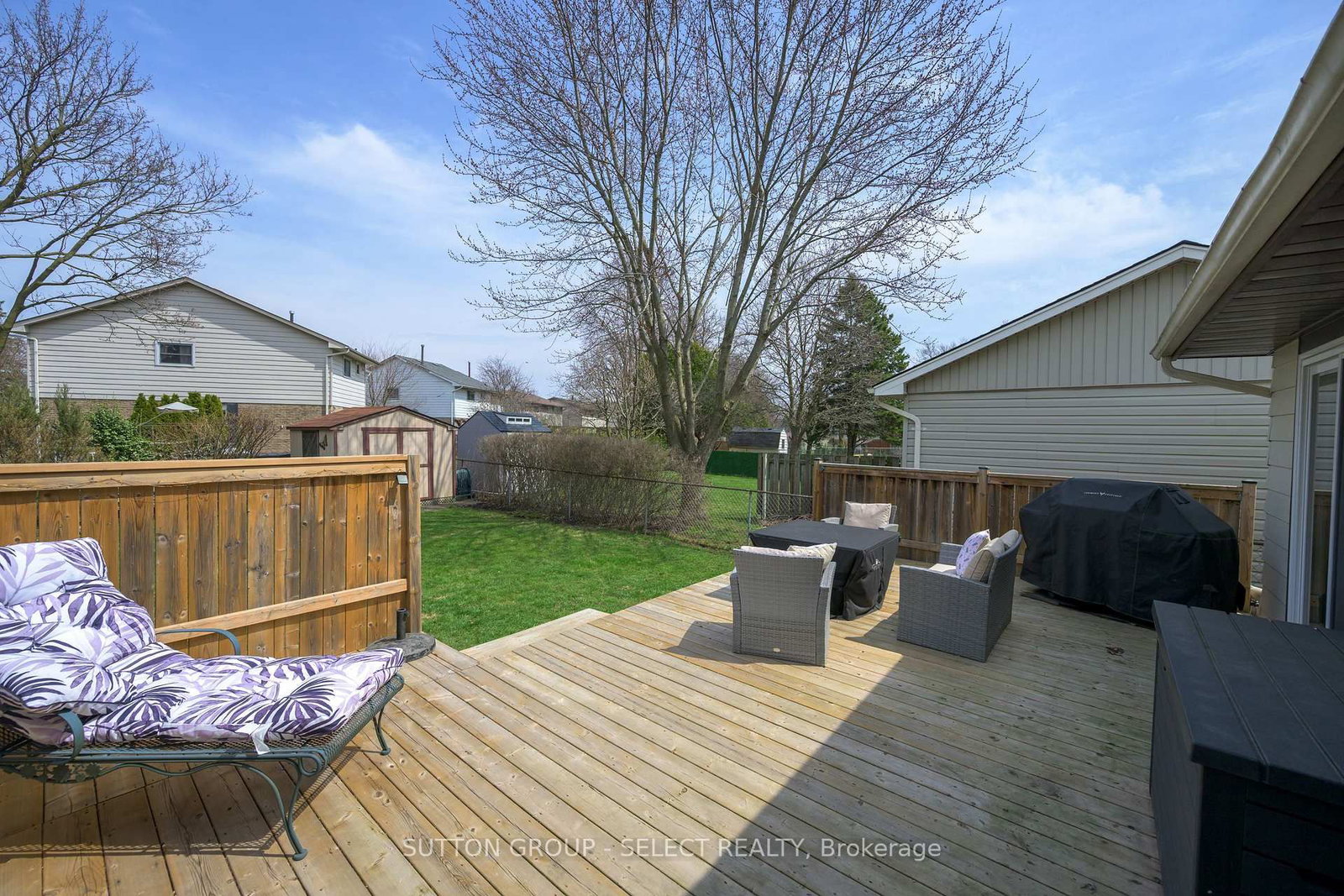 Detached House for sale at 99 Inverary Crescent, London North, Ontario, N6G 3L7 - North I - MLS: X12846004