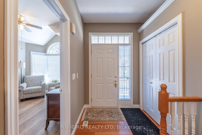 15 - 800 Commissioners Rd W, London South, N6K 1C2 | Image 2