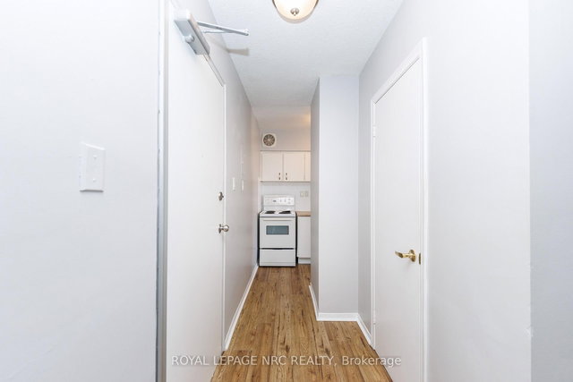 36 - 452 Carlton Street