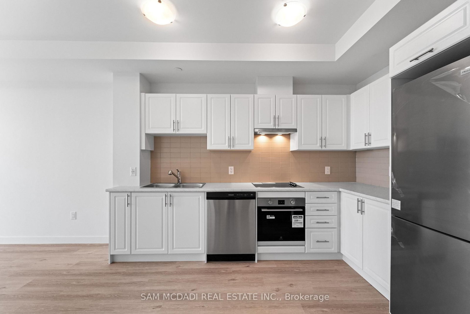 Condo for lease at 505-461 Green Road, Hamilton, Ontario, L8E 5B4 - Stoney Creek - MLS: X12846254