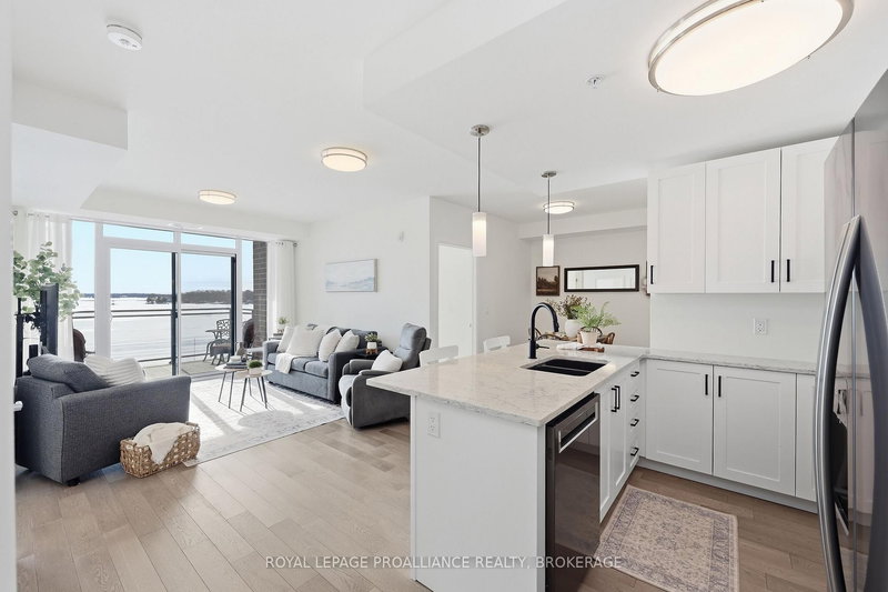 410 - 129A South St, Gananoque, K7G 0A9 | Image 2