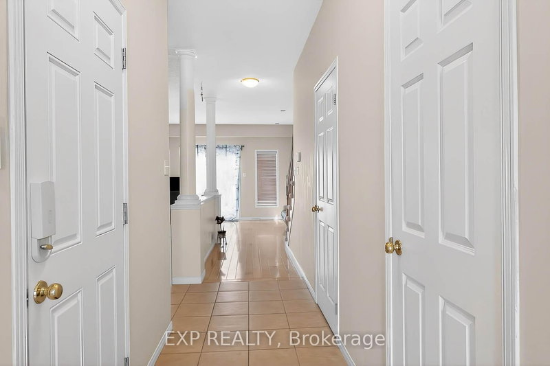 600 Winterberry Ave, Waterloo, N2V 2W5 | Image 2