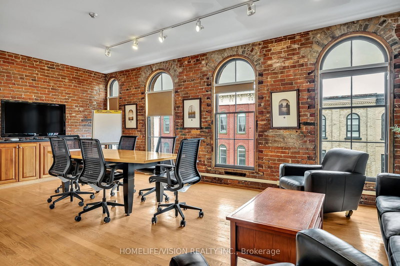 379 George St N, Peterborough, K9H 3R2 | Image 3