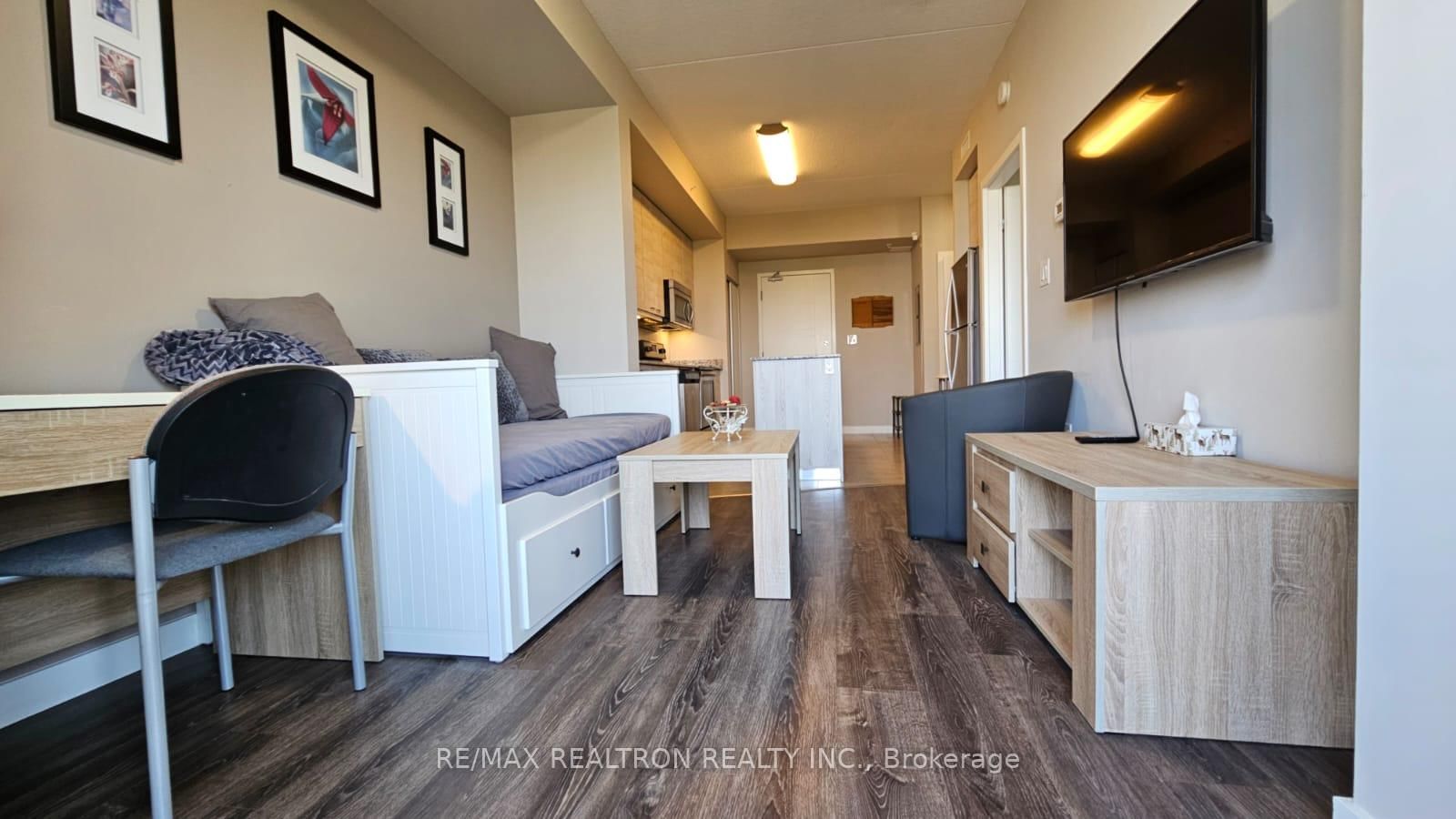 280 Lester Street, Unit 719 - Photo 31