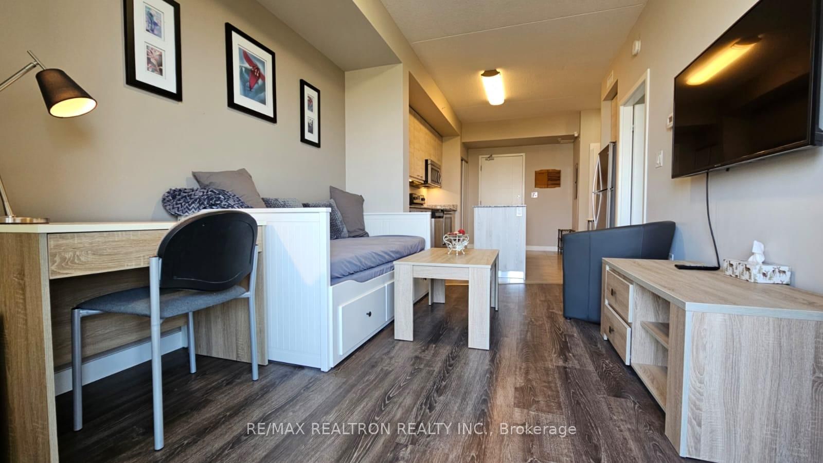 280 Lester Street, Unit 719 - Photo 32