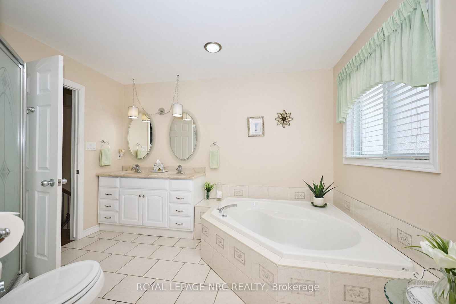 3399 Cardinal Drive - Photo 18